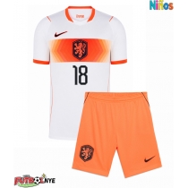 Camiseta Países Bajos Donyell Malen #18 Visitante Equipación para niños Mundial 2026 manga corta (+ pantalones cortos)